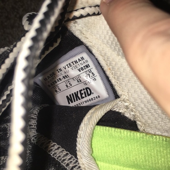 NIKE ROSHE ID - Picture 3 of 3